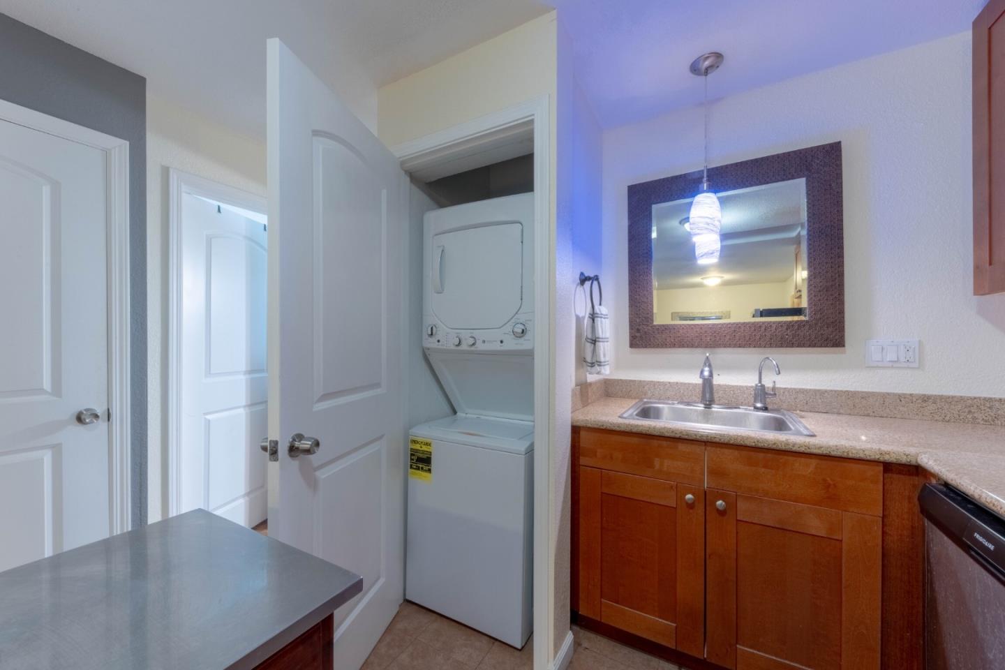 820 Casanova Avenue 30