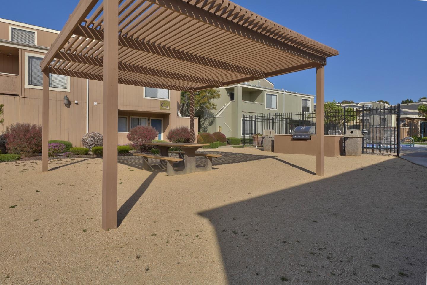 820 Casanova Avenue 30