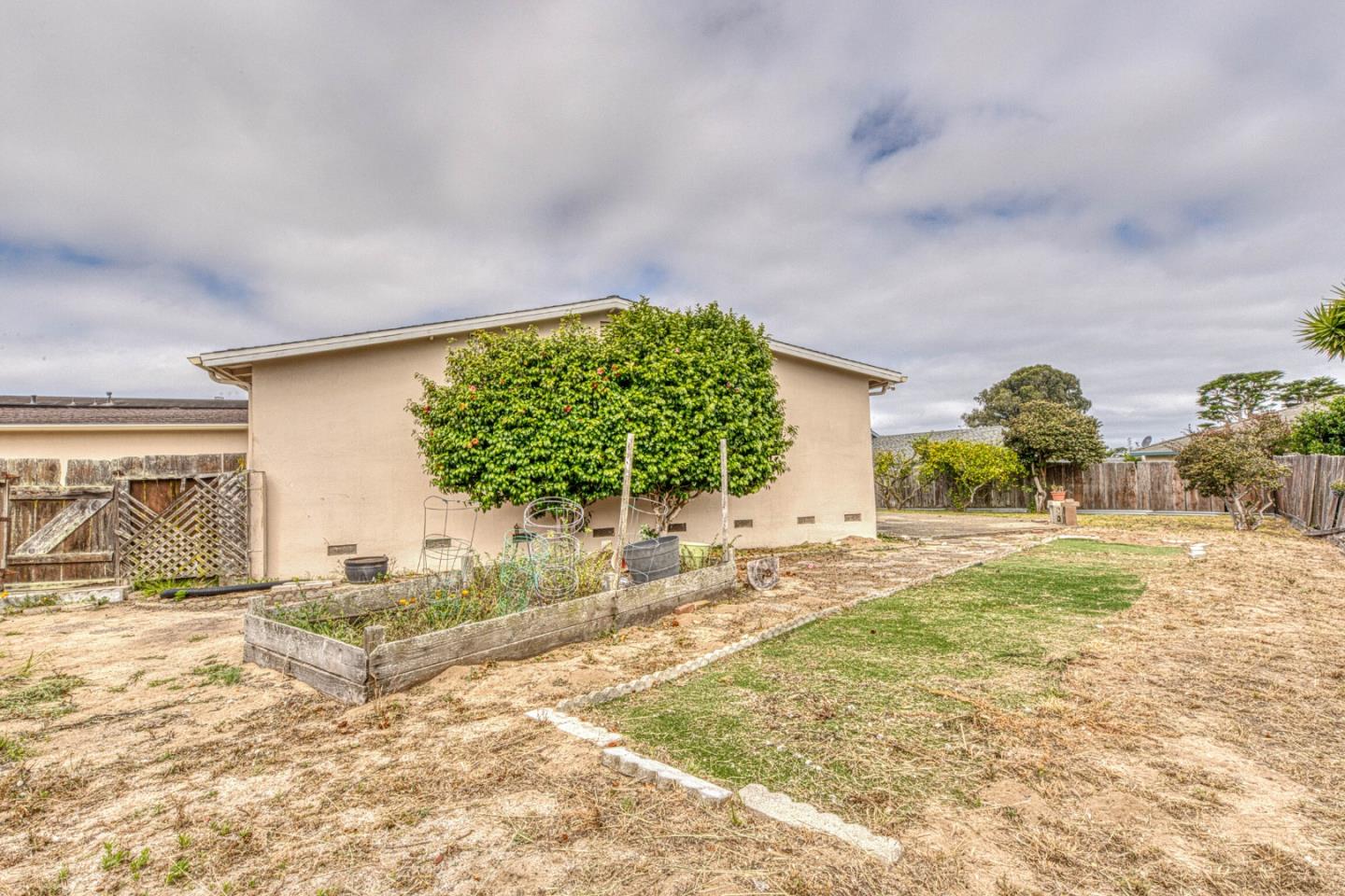 476 Larson Court