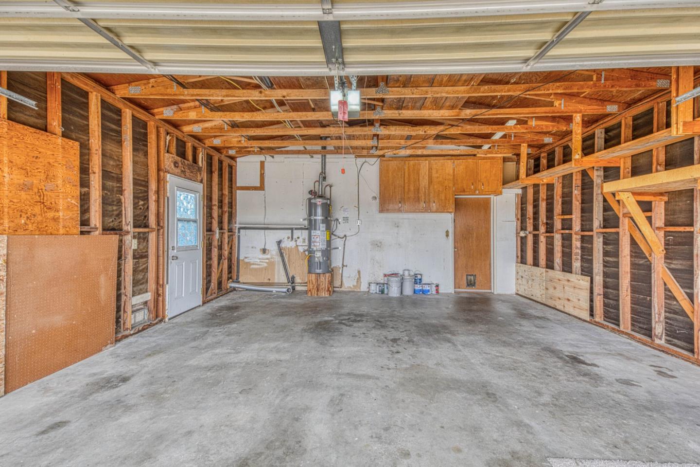 476 Larson Court