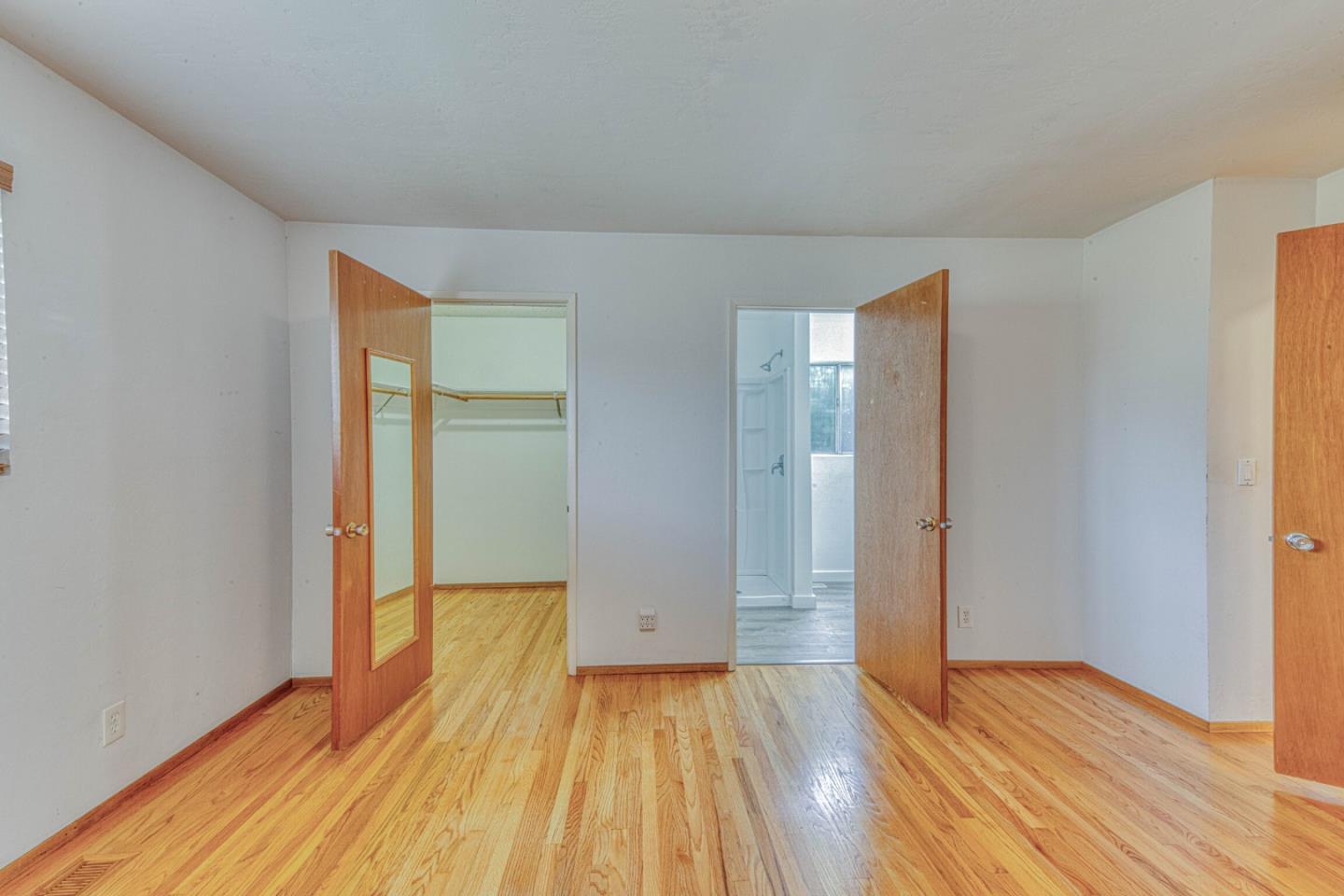 476 Larson Court