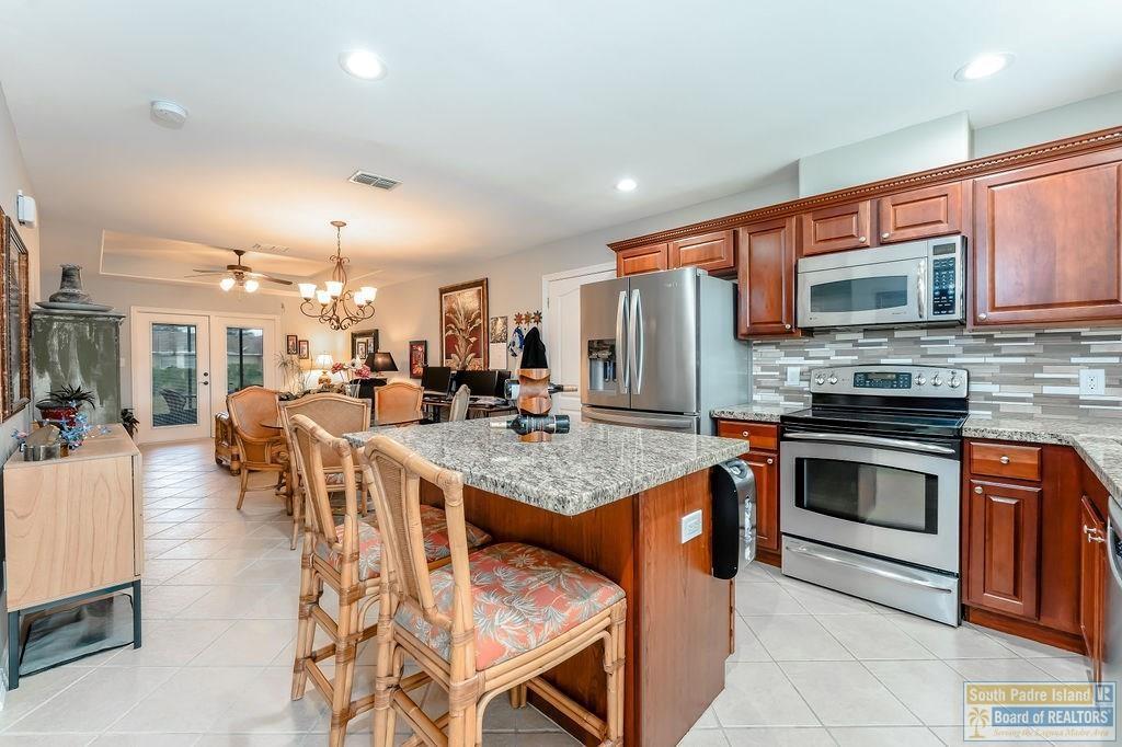 28 Augusta West