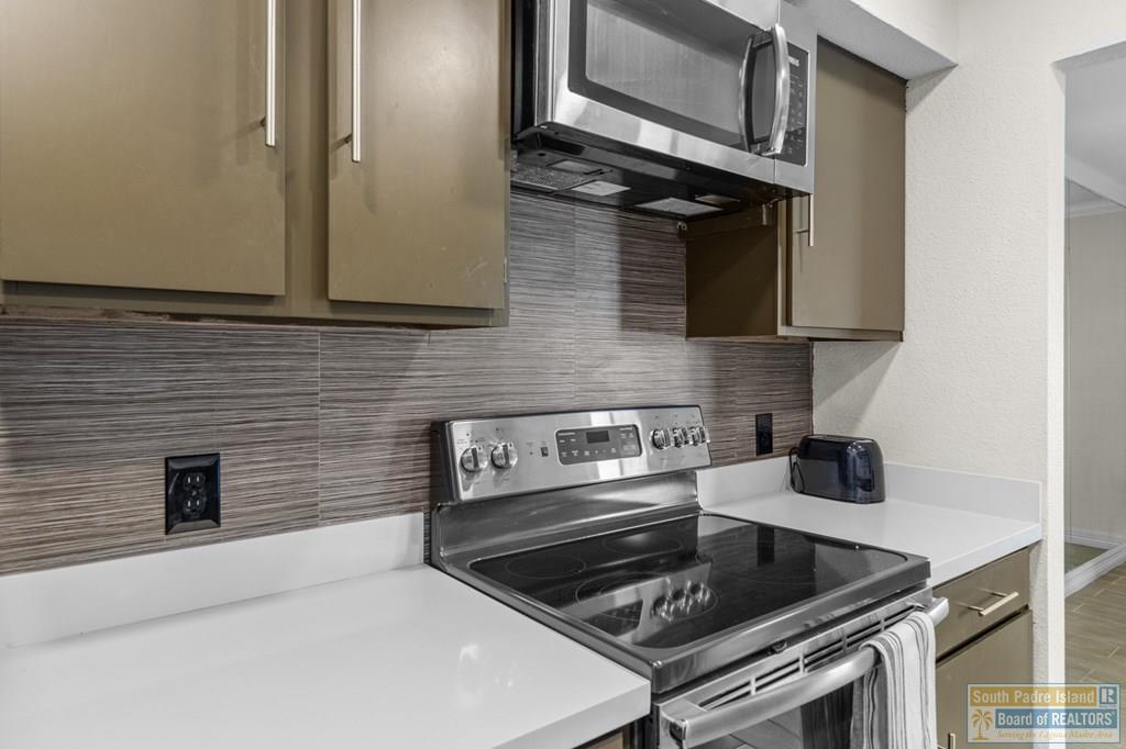 4601 Carmen Ave. # 2207