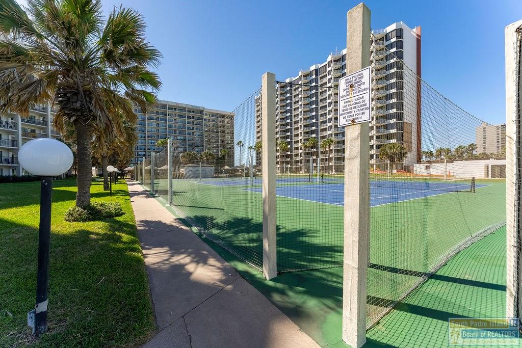 404 Padre Blvd. # 906