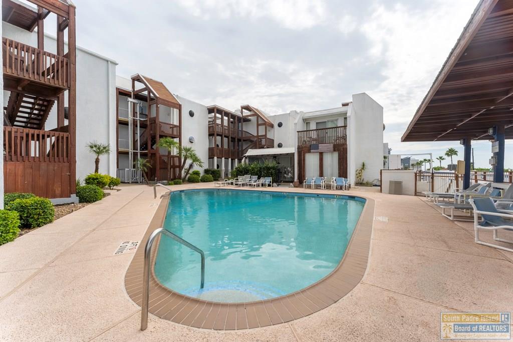 6201 Padre Blvd. # 105