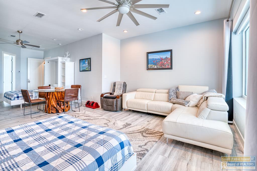 5705A Gulf Blvd.