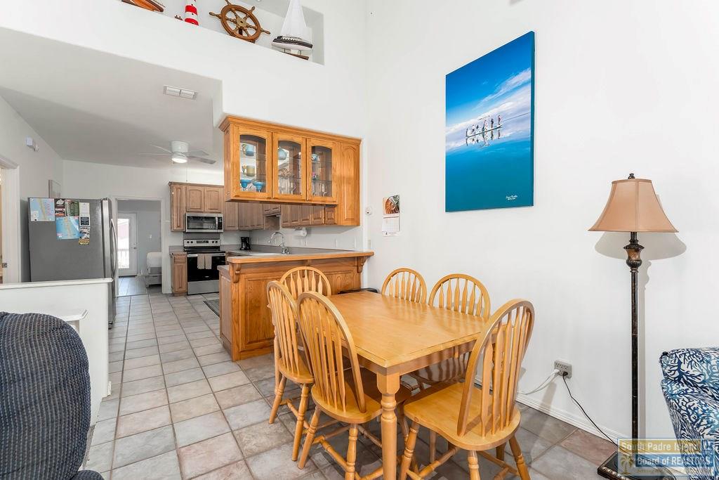 122 E Acapulco St. # A
