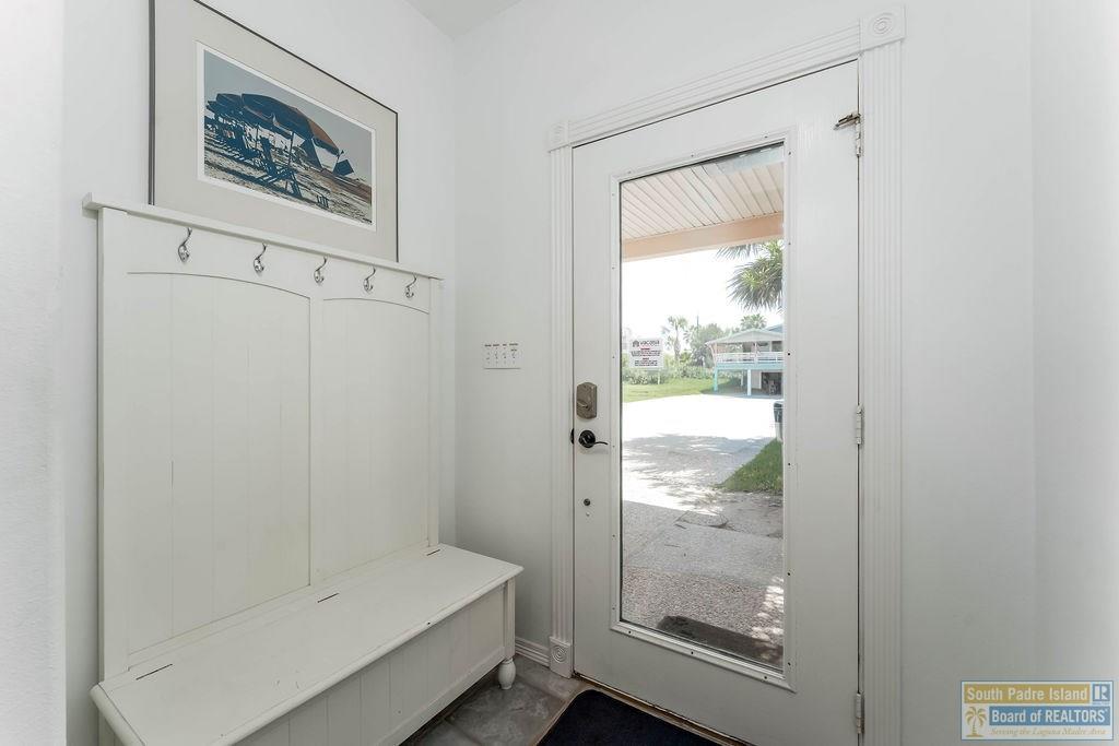 122 E Acapulco St. # A