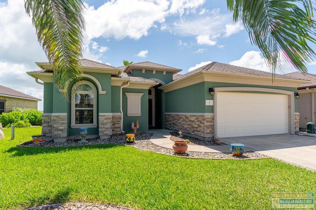 5 Valdarama Dr