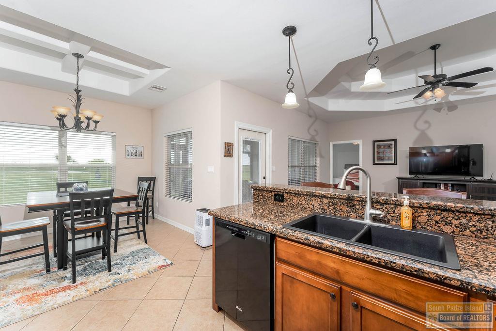 5 Valdarama Dr
