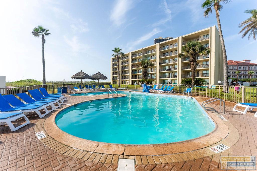400 Padre Blvd. # 304