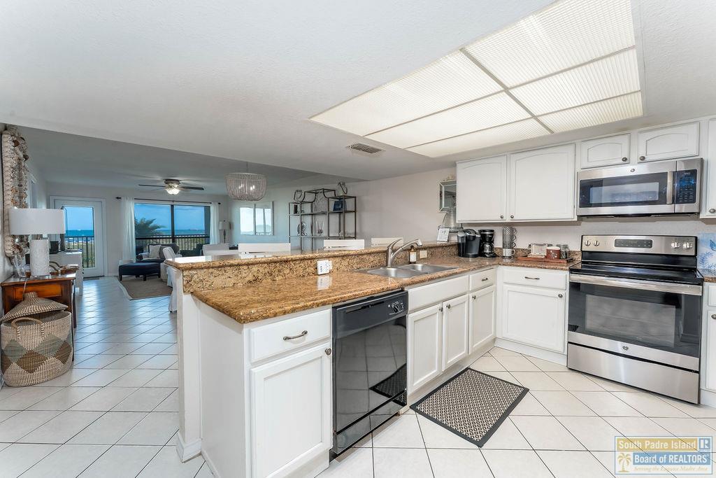 400 Padre Blvd. # 304
