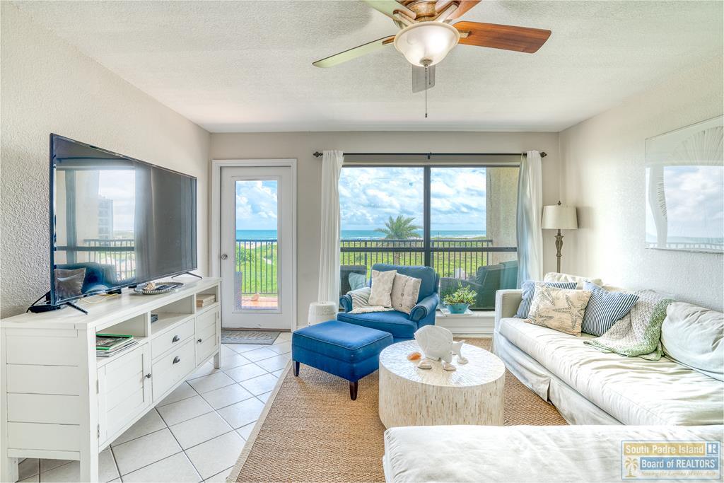 400 Padre Blvd. # 304