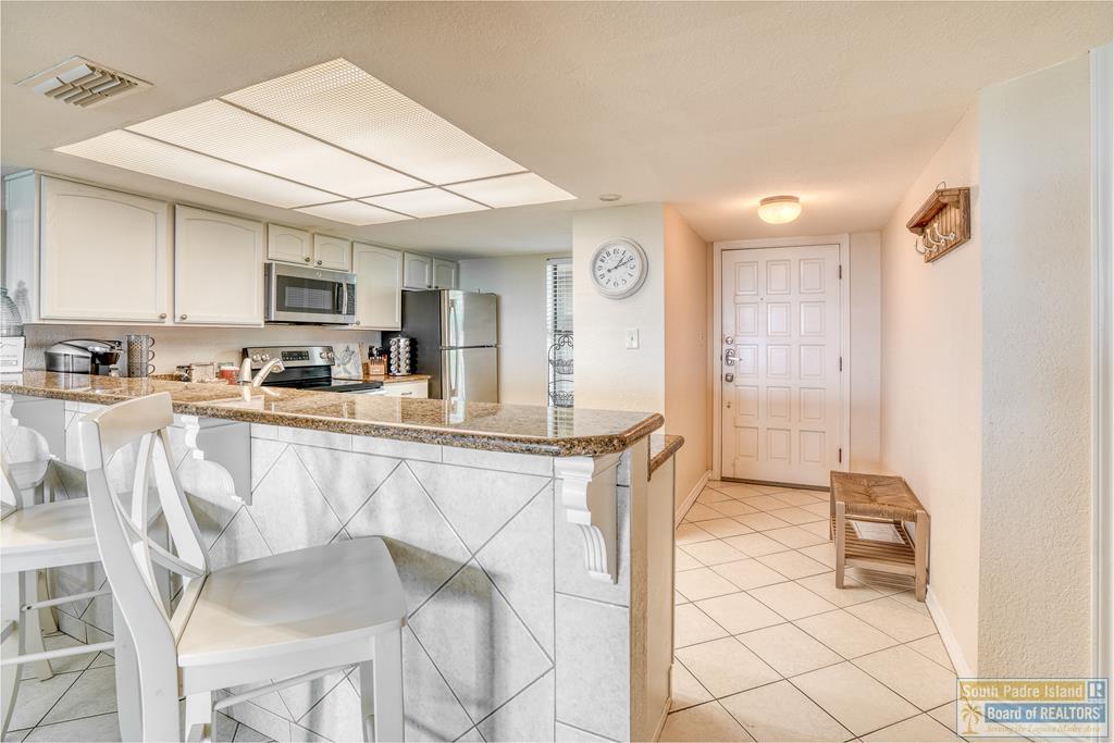 400 Padre Blvd. # 304