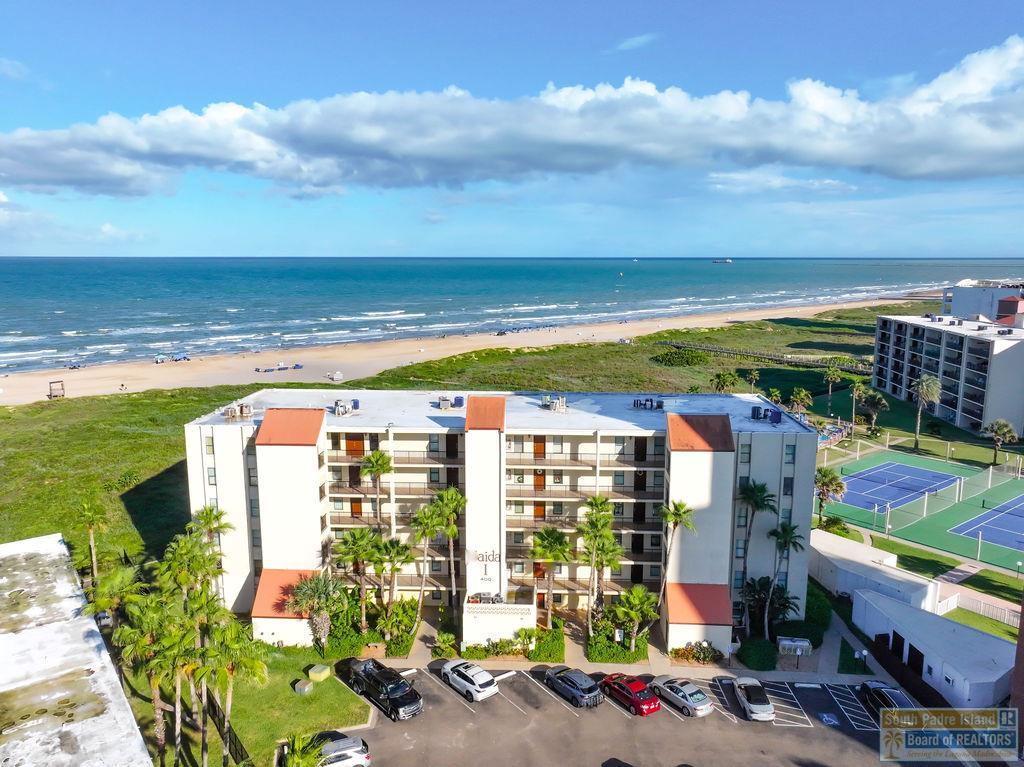 400 Padre Blvd. # 304