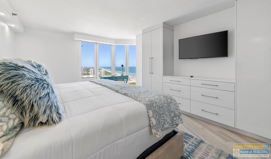 334 Padre Blvd. # 2401