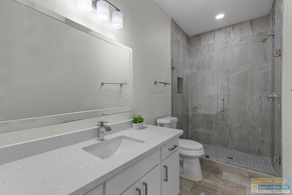116 E Cora Lee Dr. # 3