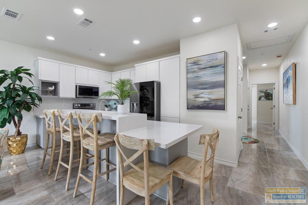 116 E Cora Lee Dr. # 3