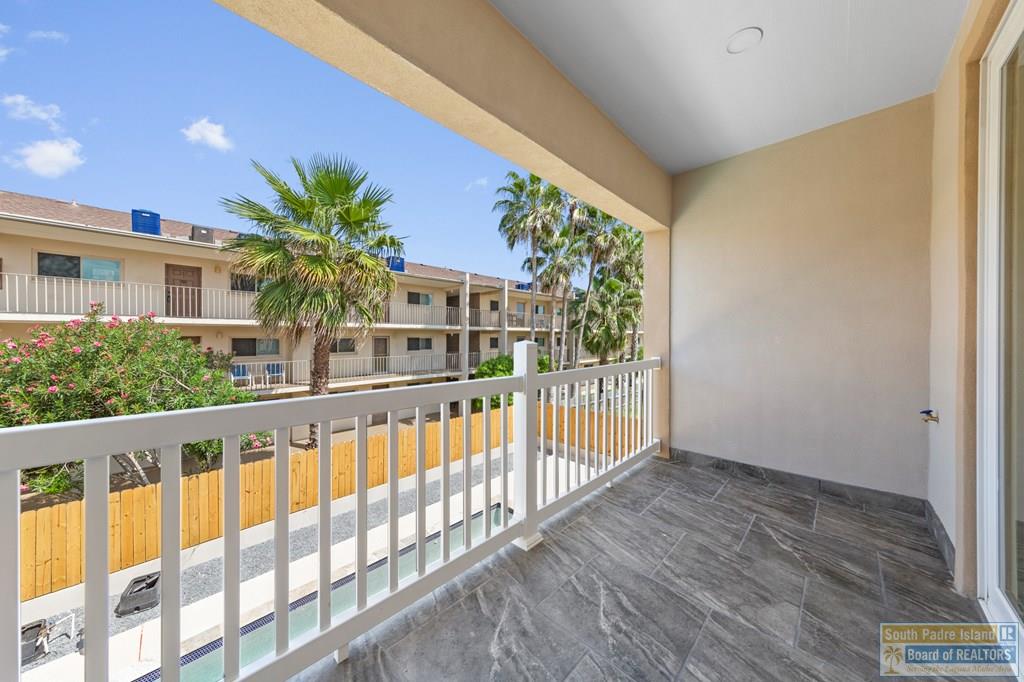 116 E Cora Lee Dr. # 1