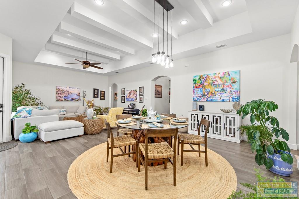 128 Sea Grape Lane, Laguna Vista