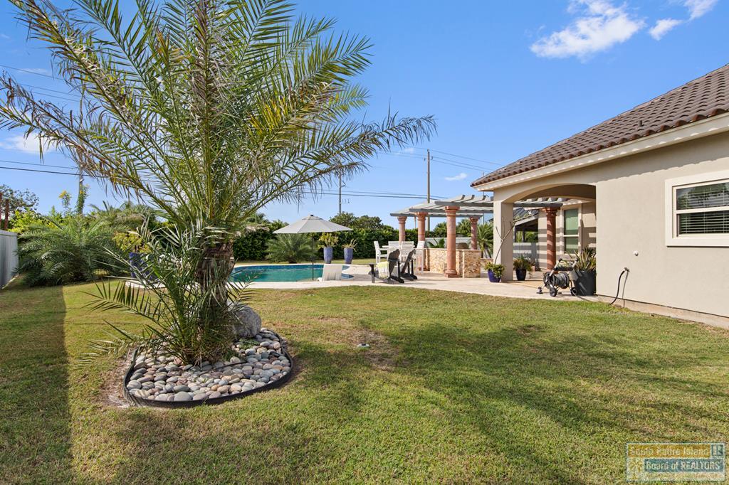 128 Sea Grape Lane, Laguna Vista