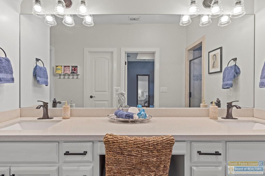 128 Sea Grape Lane, Laguna Vista