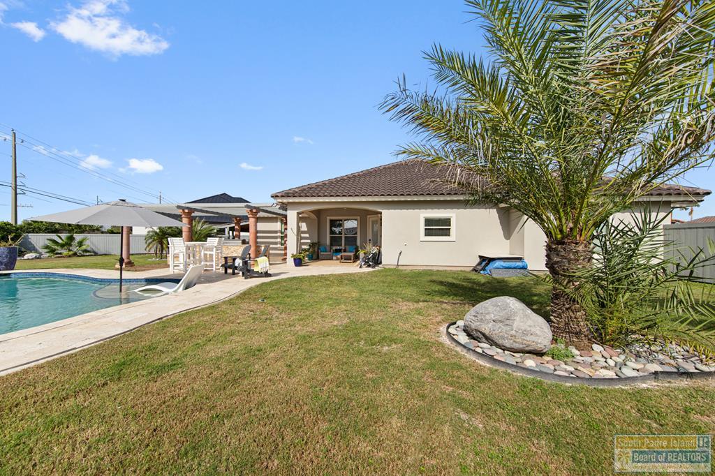 128 Sea Grape Lane, Laguna Vista