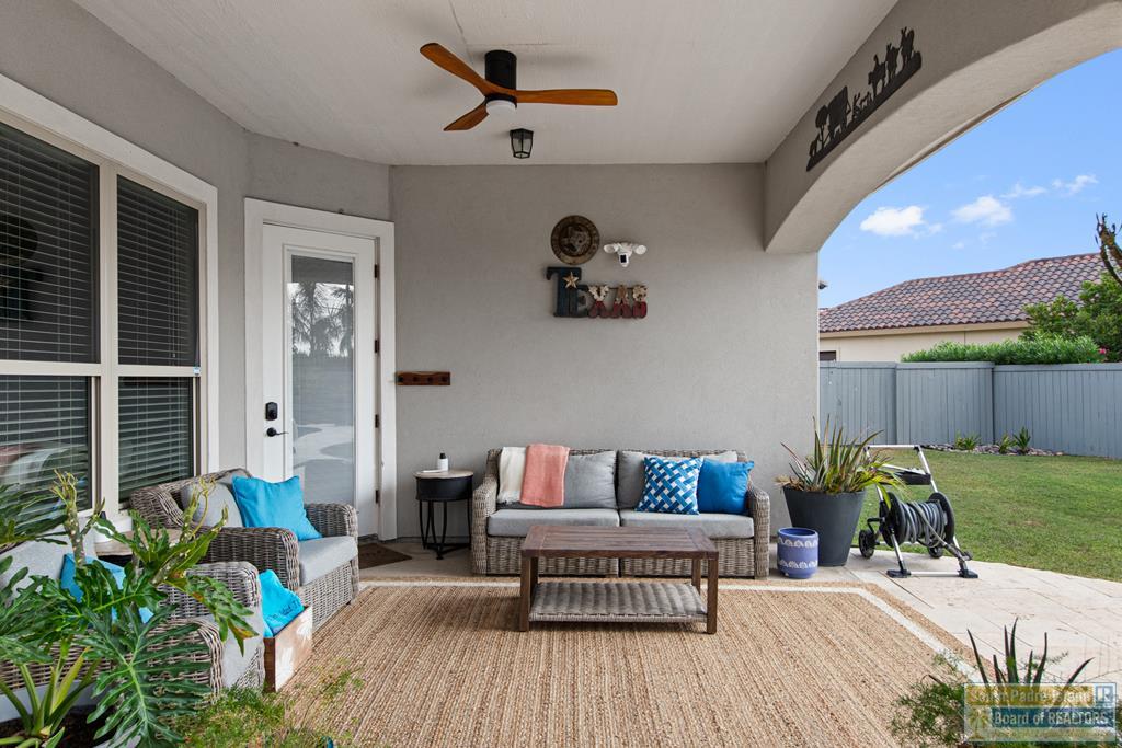 128 Sea Grape Lane, Laguna Vista