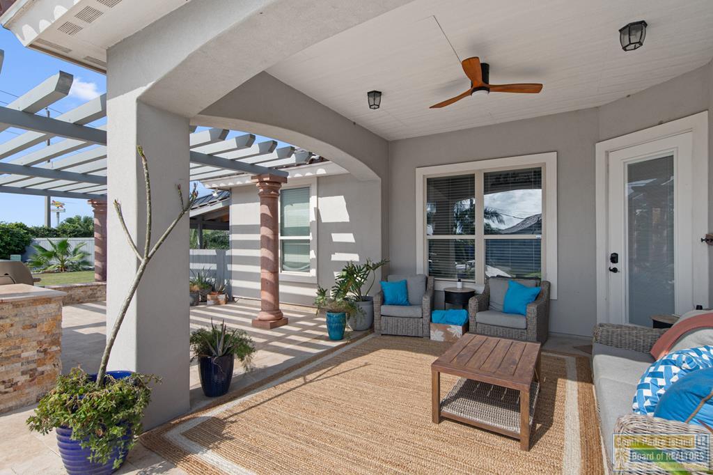 128 Sea Grape Lane, Laguna Vista