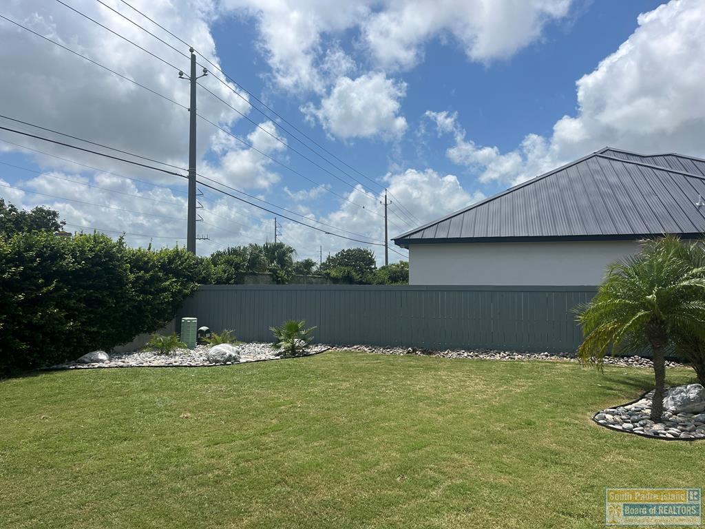 128 Sea Grape Lane, Laguna Vista