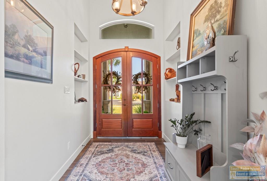 128 Sea Grape Lane, Laguna Vista