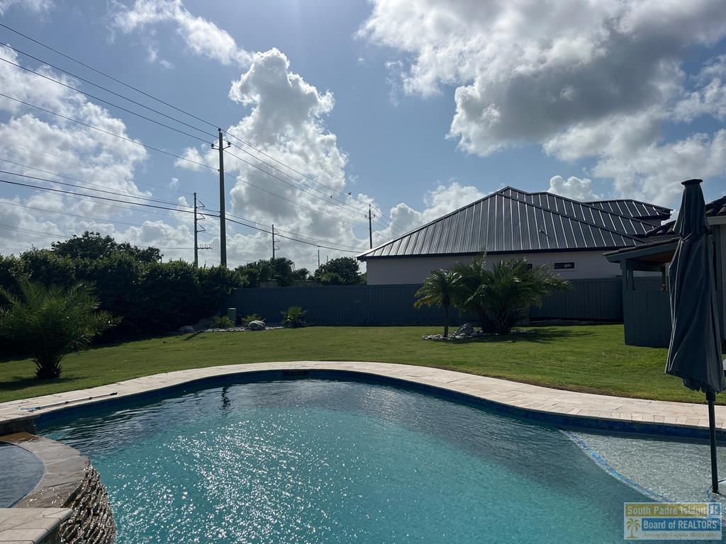 128 Sea Grape Lane, Laguna Vista