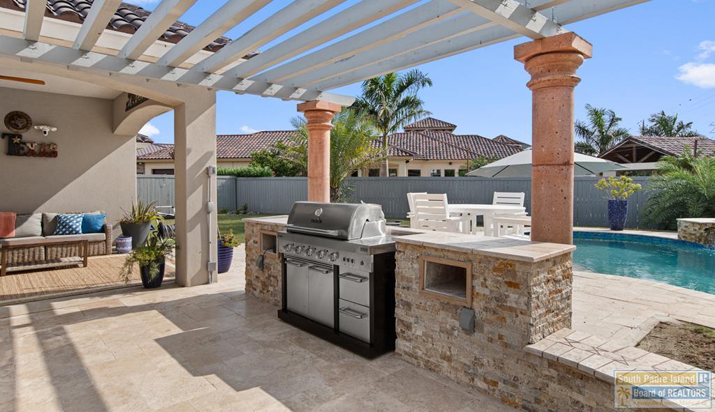 128 Sea Grape Lane, Laguna Vista