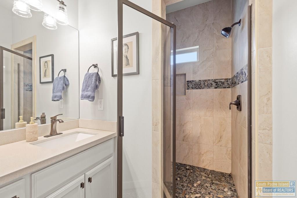 128 Sea Grape Lane, Laguna Vista