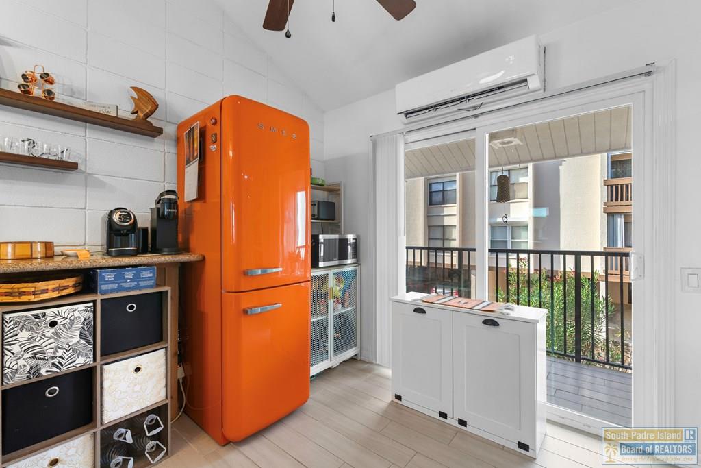 200 W Kingfish St. # D, South Padre Island Unit: 203-D