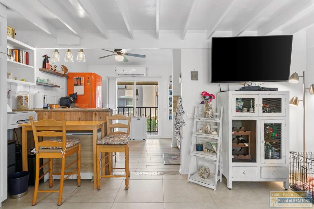 200 W Kingfish St. # D, South Padre Island Unit: 203-D