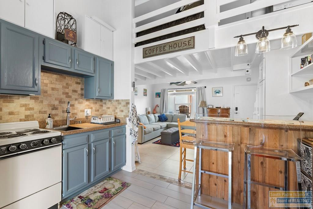 200 W Kingfish St. # D, South Padre Island Unit: 203-D