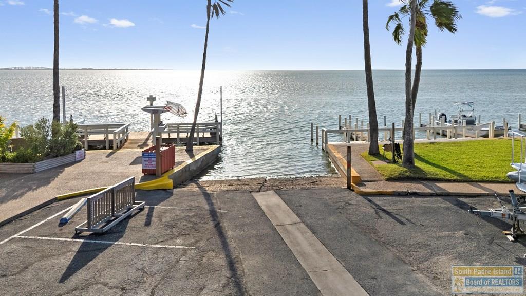 200 W Kingfish St. # D, South Padre Island Unit: 203-D