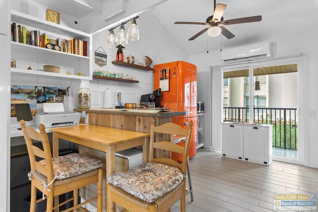 200 W Kingfish St. # D, South Padre Island Unit: 203-D