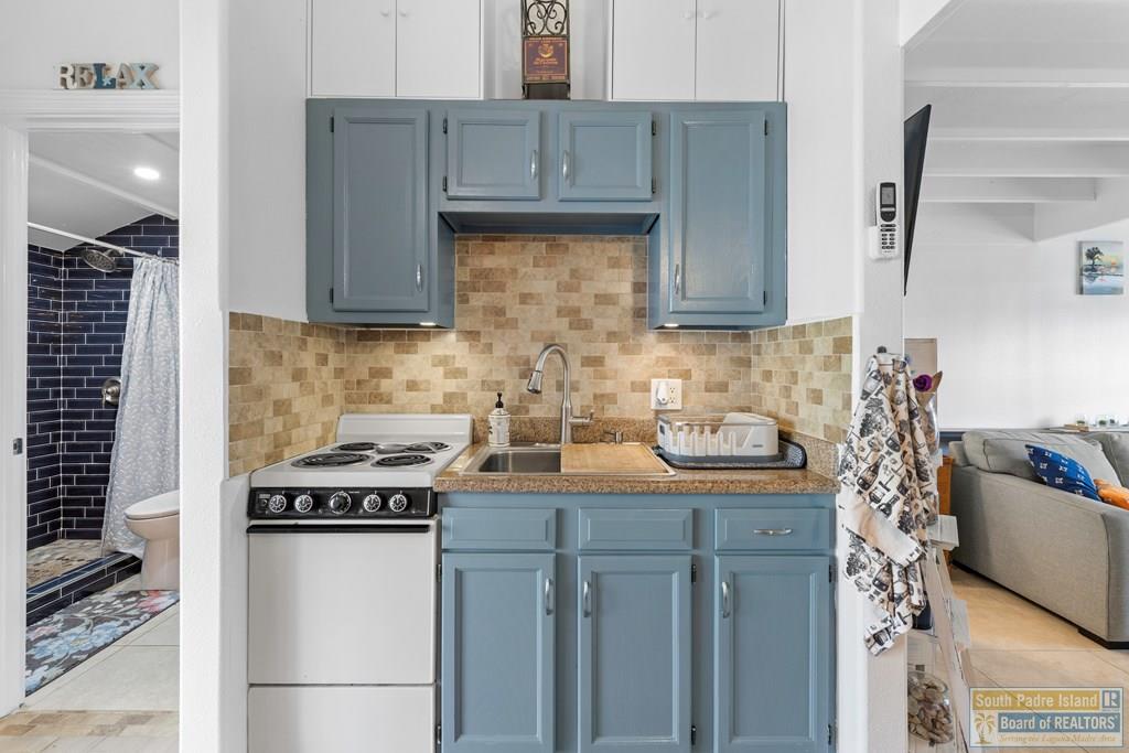 200 W Kingfish St. # D, South Padre Island Unit: 203-D