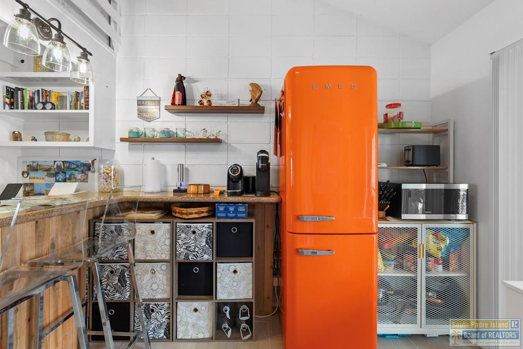 200 W Kingfish St. # D, South Padre Island Unit: 203-D