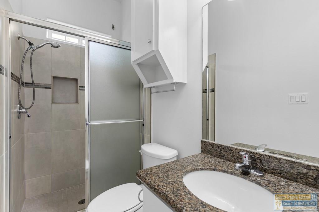 110 E Retama St. # 4 Unit: 1-4