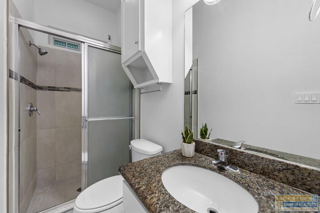 110 E Retama St. # 4 Unit: 1-4