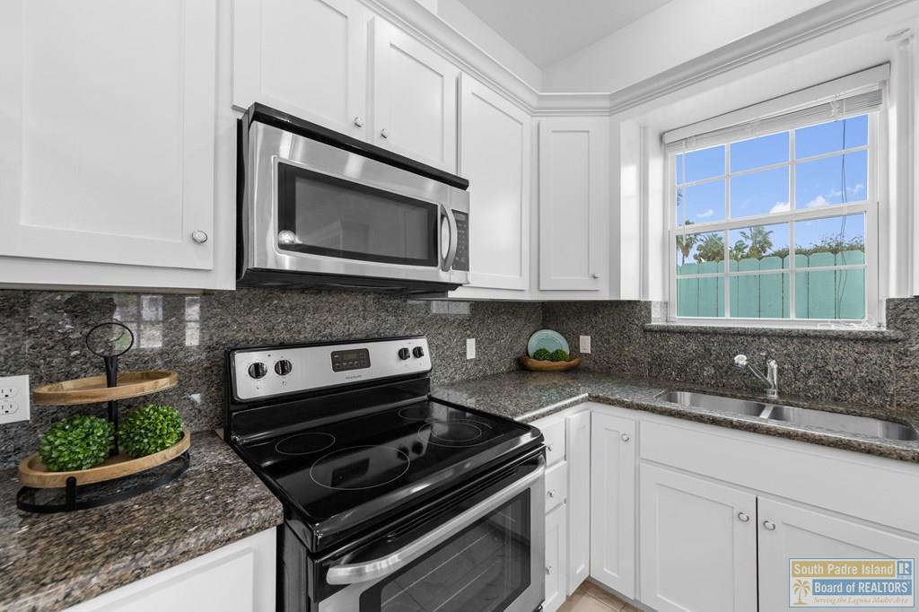 110 E Retama St. # 4 Unit: 1-4