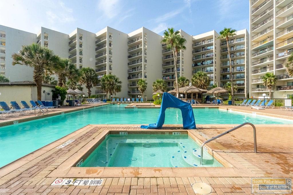 404 Padre Blvd. Unit: 906/3906