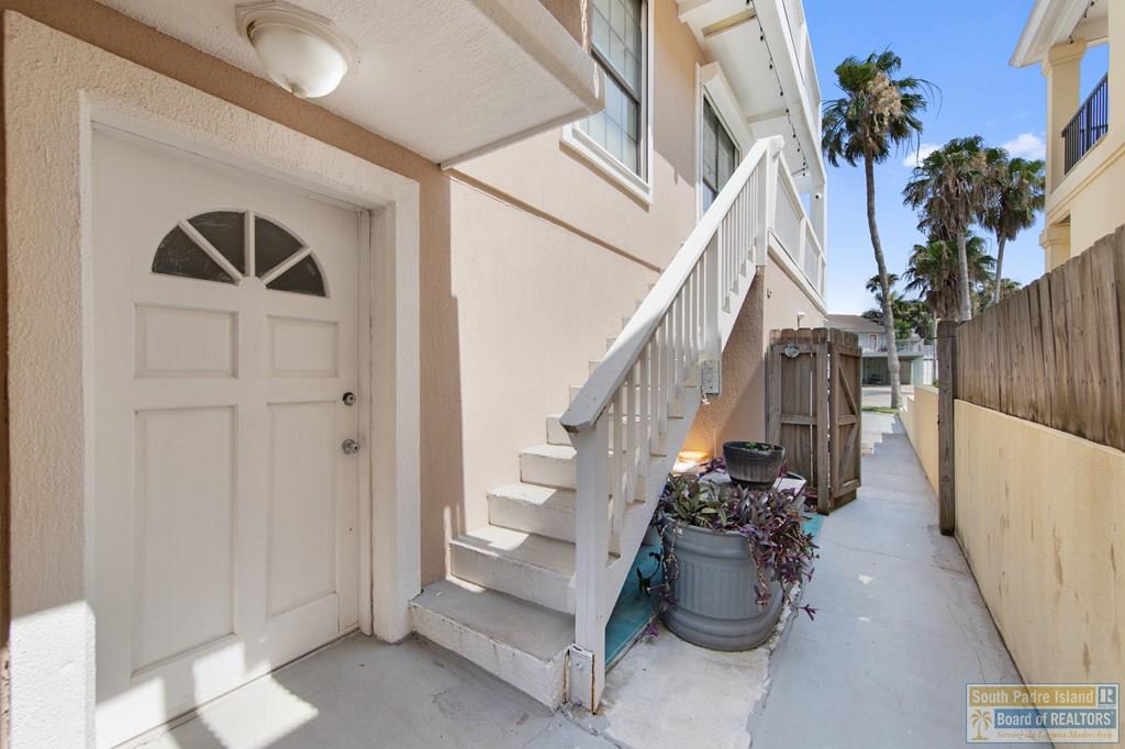 210 W Oleander St. # B