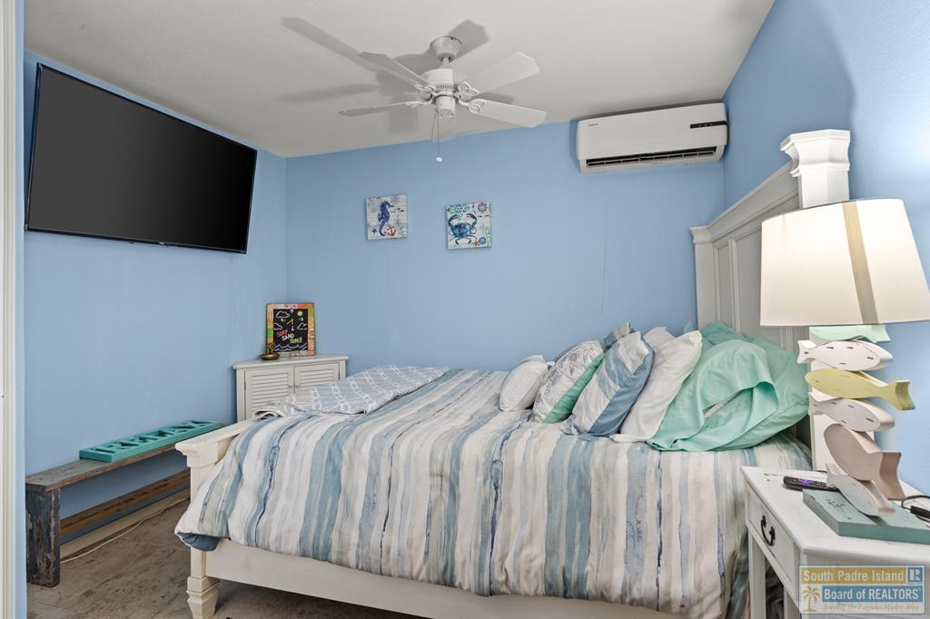 210 W Oleander St. # B