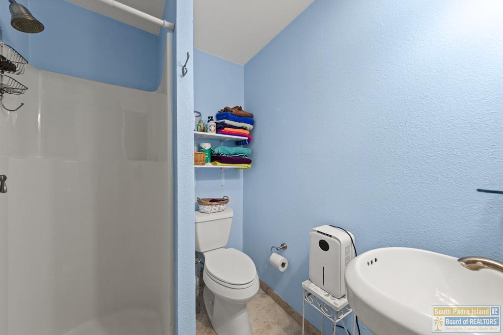 210 W Oleander St. # B