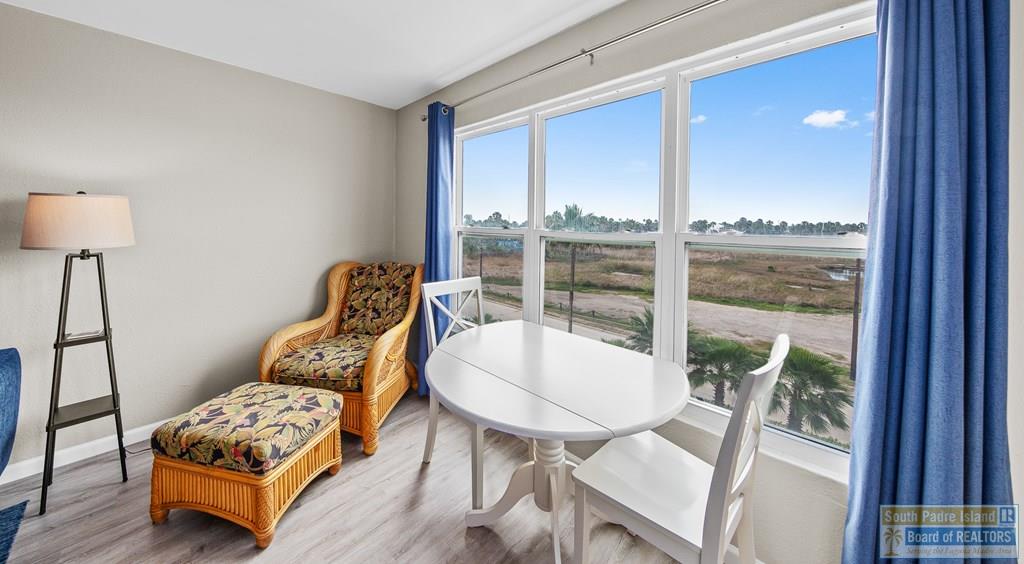 120 Padre Blvd. # 403