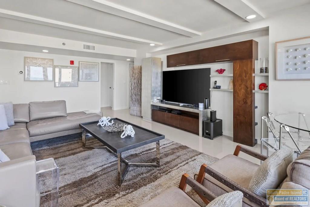 6300 Padre Blvd. # 801